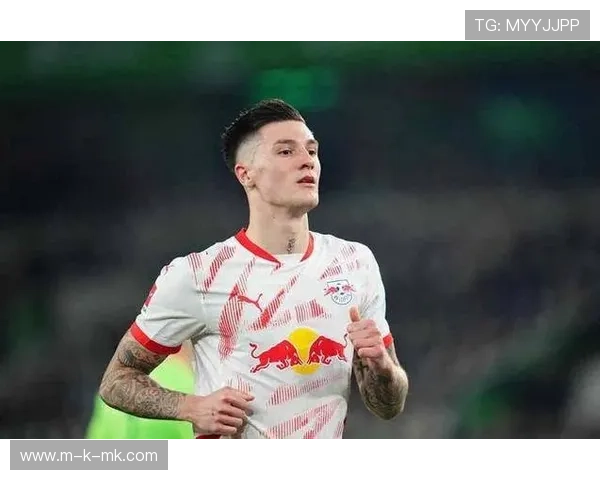 莱比锡球迷抗议票价上涨，比赛延期5分钟